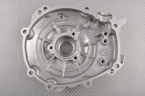 ISUZU NKR 4JB1 JMC 493 8-97100489-0 için debriyaj evleri ISUZU gearbox parçaları