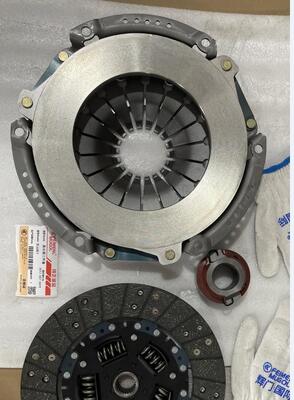 İyi bir fiyat. JMC Kaiyun Euro 3 Manual Transmission için tam bir debriyaj seti 0017-007-0019. çevrimiçi